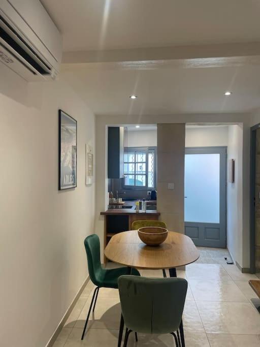 "La Major" Centre Arles Arenes Apartment Екстериор снимка